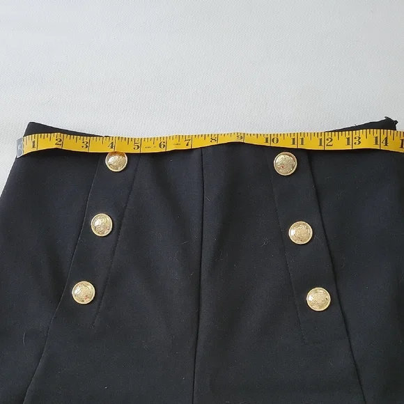 Zara Black High-Waist Sailor Shorts with Gold Buttons - Picture 5 of 6